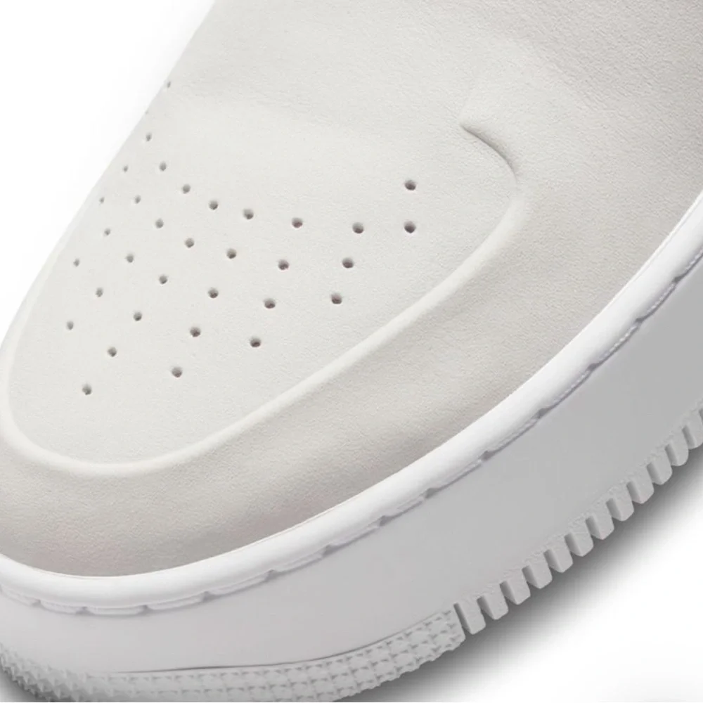 NWOB NIKE AIR FORCE 1 LOVER WOMEN'S SHOES - Picture 2 of 8